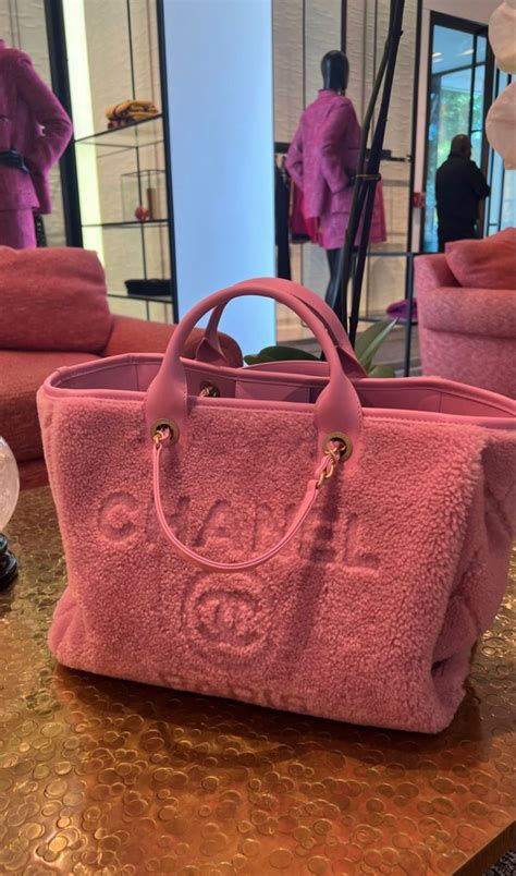 chanel sherpa bag|chanel pink ref bag.